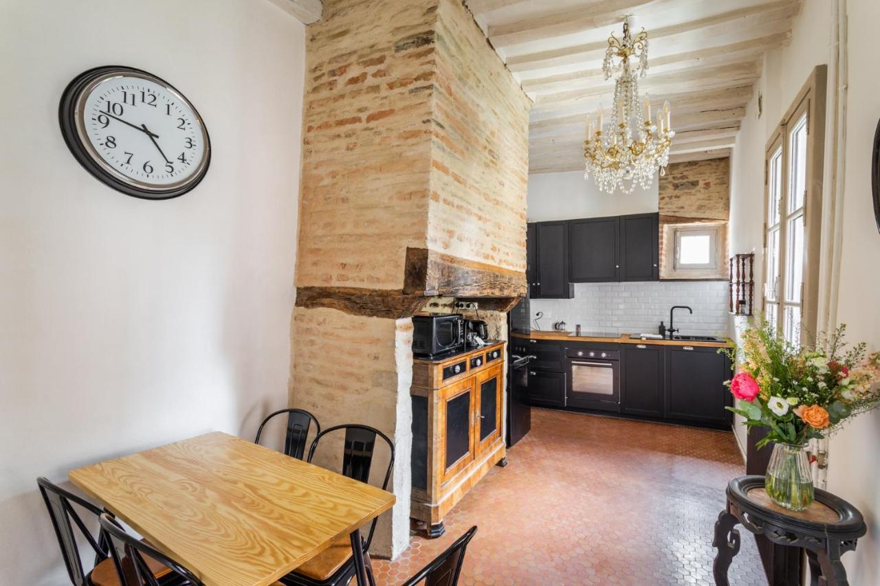 Dame De Coeur - Appartement Spacieux En Plein Centre Historique Rennes Eksteriør billede