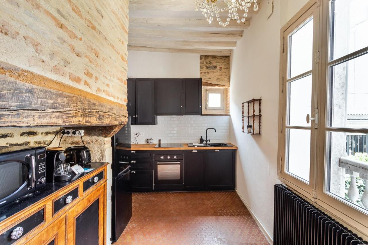 Dame De Coeur - Appartement Spacieux En Plein Centre Historique Rennes Eksteriør billede